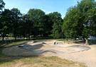 tor pumptrack w Parku Miejskim przy ul.Dworcowej (czerwiec 2023)