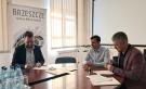 Budowa drogi dla pieszych i rowerów przy ul. Łęckiej w Jawiszowicach - podpisanie umowy (26.08.2025)